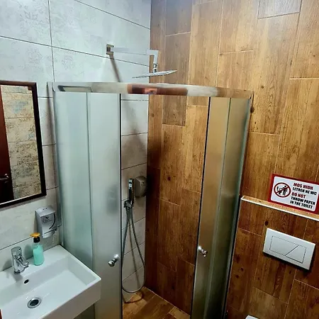 Hotel Corner 4