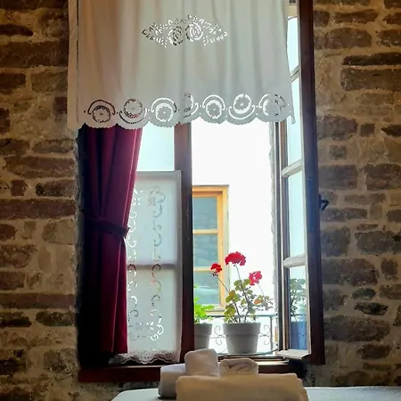 Corner 4 Hotel Gjirokastër