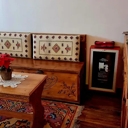 Corner 4 Hotel Gjirokastër